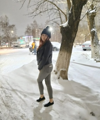 Живу в Москве и готова приятно удивить тебя в любое время. Помимо классического секса, я предлагаю массаж, стриптиз, секс игрушки и многое другое. Мои услуги полностью конфиденциальны и анонимны. У меня отличные отзывы от моих клиентов, которые подтверждают мою профессиональность и умение доставить настоящее удовольствие. Для твоего удобства, у меня есть фото на сайте, чтобы ты смог увидеть, насколько сексуальна и привлекательна я. Обращайся ко мне и ты не пожалеешь! 💋💦 Дашуля